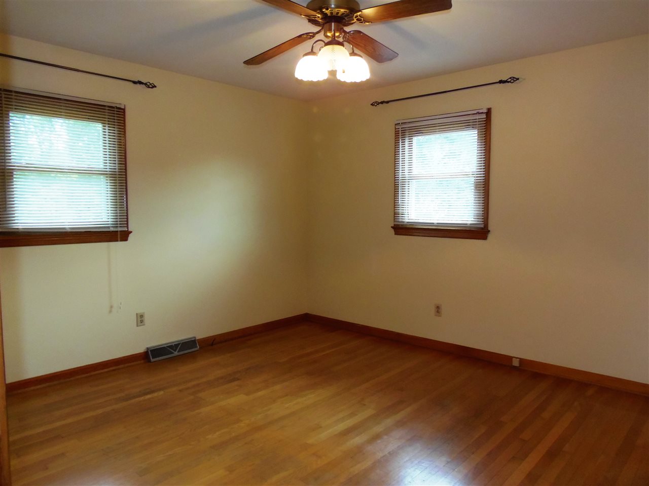 11475 Walters Road Orange, VA 22960 - Photo 12 of 20 Gallery Image 12