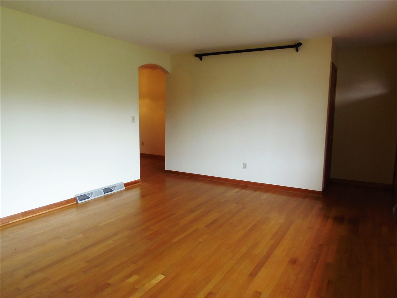11475 Walters Road Orange, VA 22960 - Photo 4 of 20 Gallery Image 4