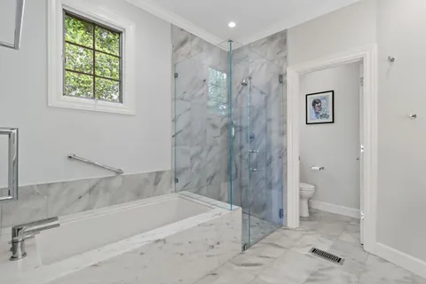 $2,890,000 | 616 Lakeview Way, Redwood City, CA 94062