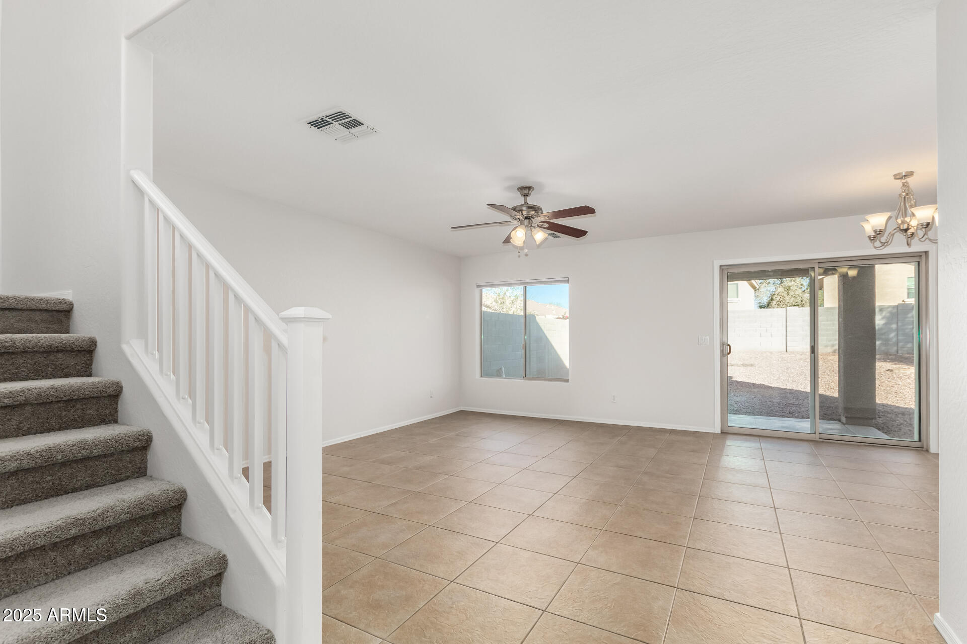 17840 West Calavar Road Surprise, AZ 85388 - Photo 9 of 35 17 - Calavar 17840