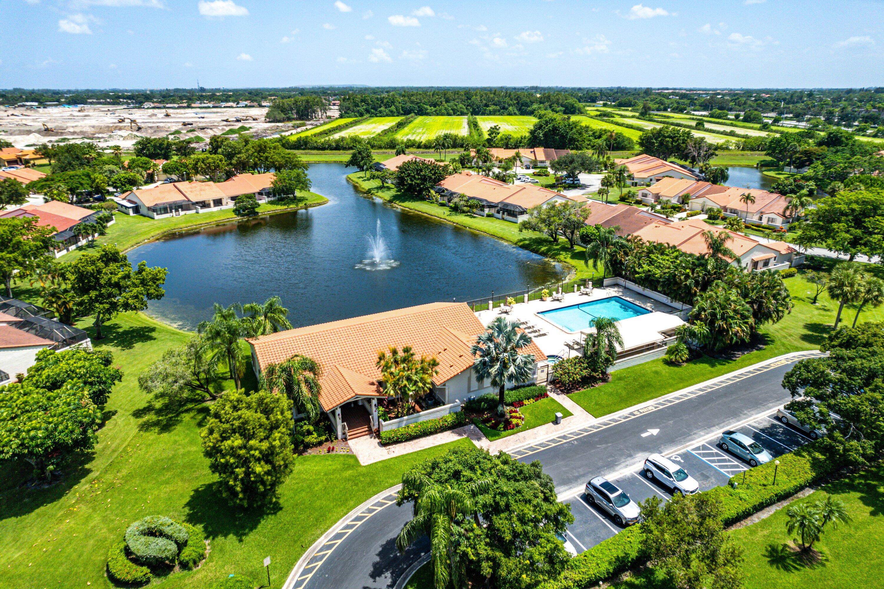 19919 Dean Drive Boca Raton, FL 33434 - Photo 38 of 40 037-19919DeanDrive-BocaRaton-FL-33434-SM