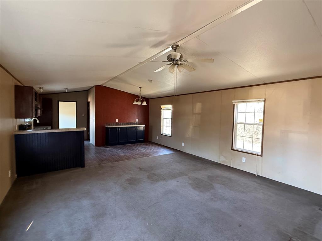 1763 Mathers Road Sunset, TX 76270 - Photo 13 of 39