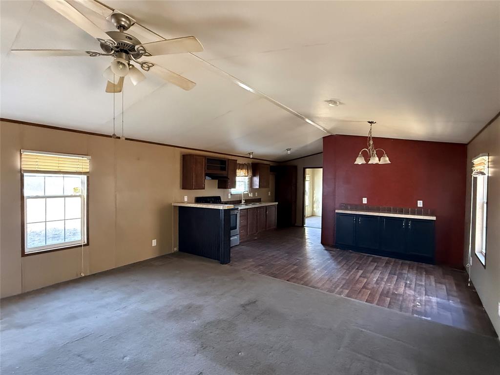 1763 Mathers Road Sunset, TX 76270 - Photo 15 of 39