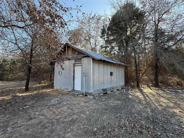 $155,000 | 1763 Mathers Road, Sunset, TX 76270