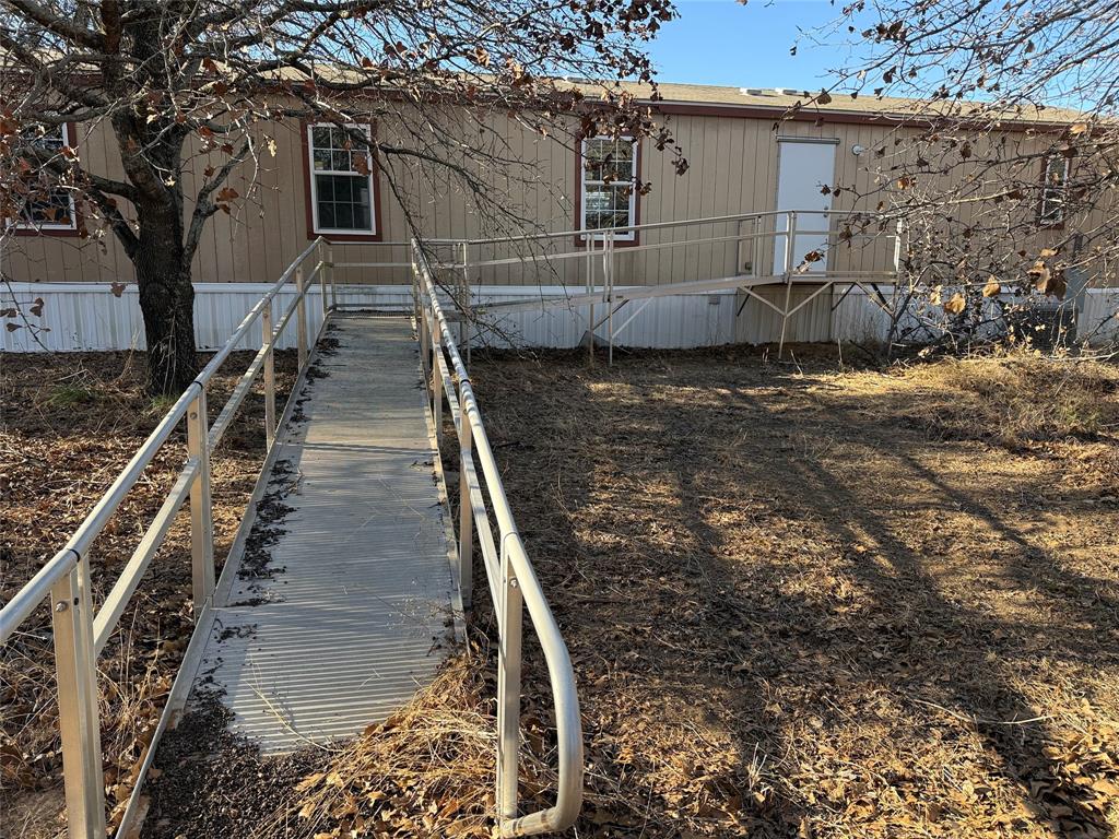 1763 Mathers Road Sunset, TX 76270 - Photo 8 of 39