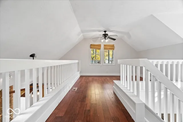 $379,900 | 10946 Geist Woods S Drive, Indianapolis, IN 46256