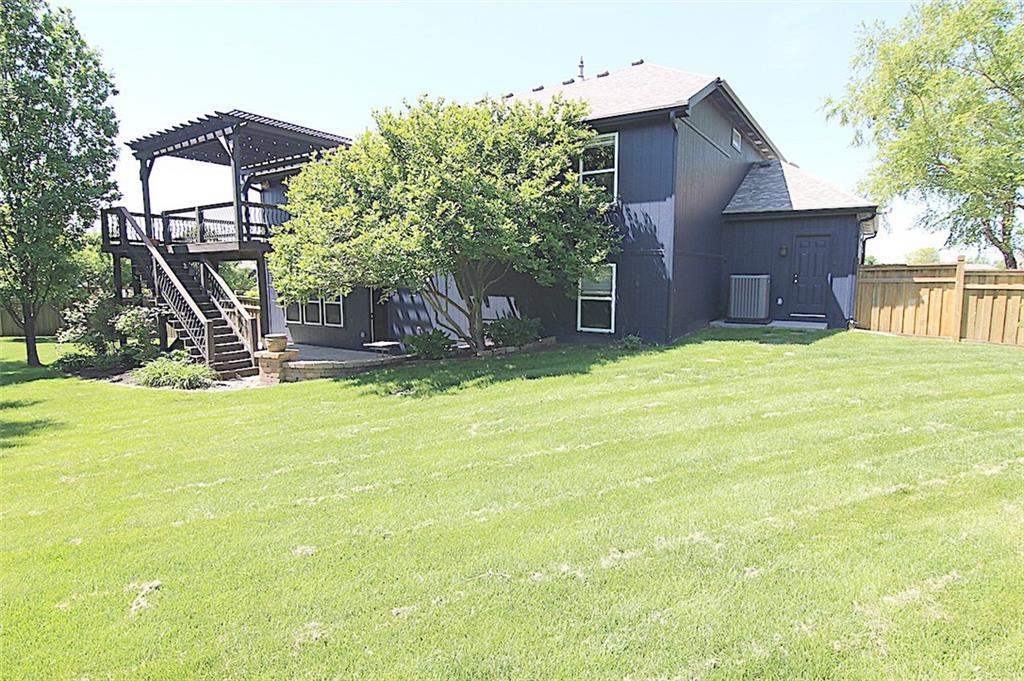 1300 Aberdeen Circle Raymore, MO 64083 - Photo 4 of 23