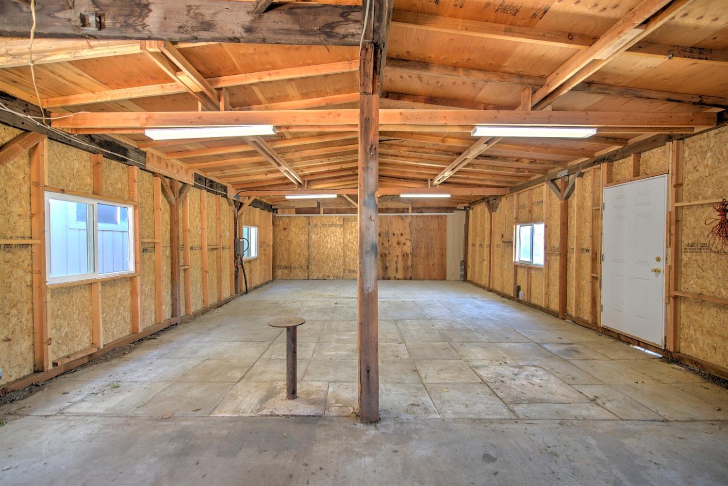 10317 Blackwell Road Central Point, OR 97502 - Photo 22 of 26 Additional Photo