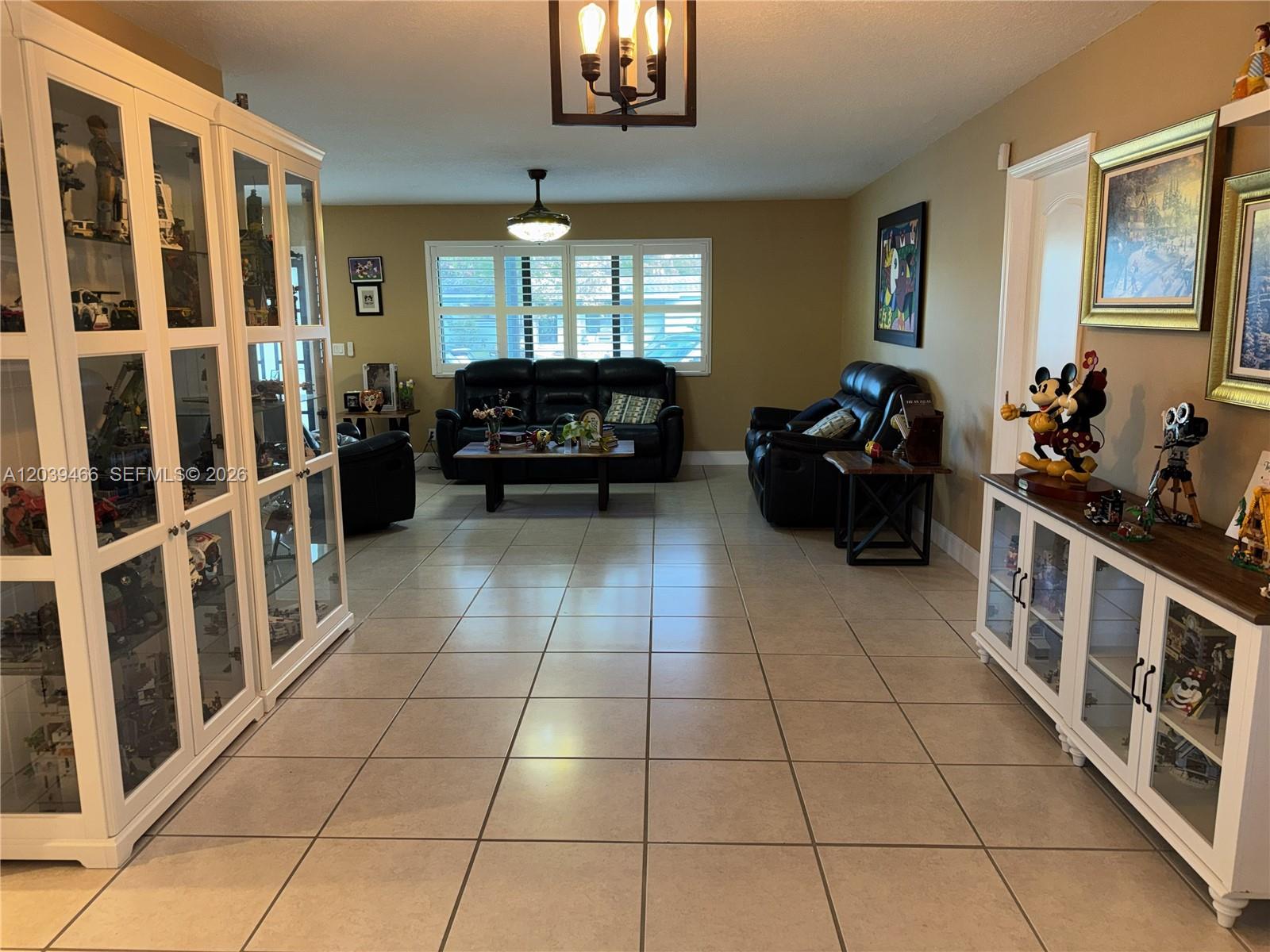 4301 Adams Street Hollywood, FL 33021 - Photo 10 of 64