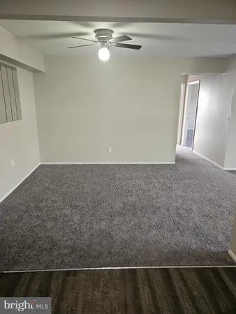 a view of empty room with window