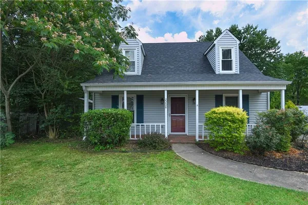 $259,000 | 2208 Franklin Court, Burlington, NC 27215