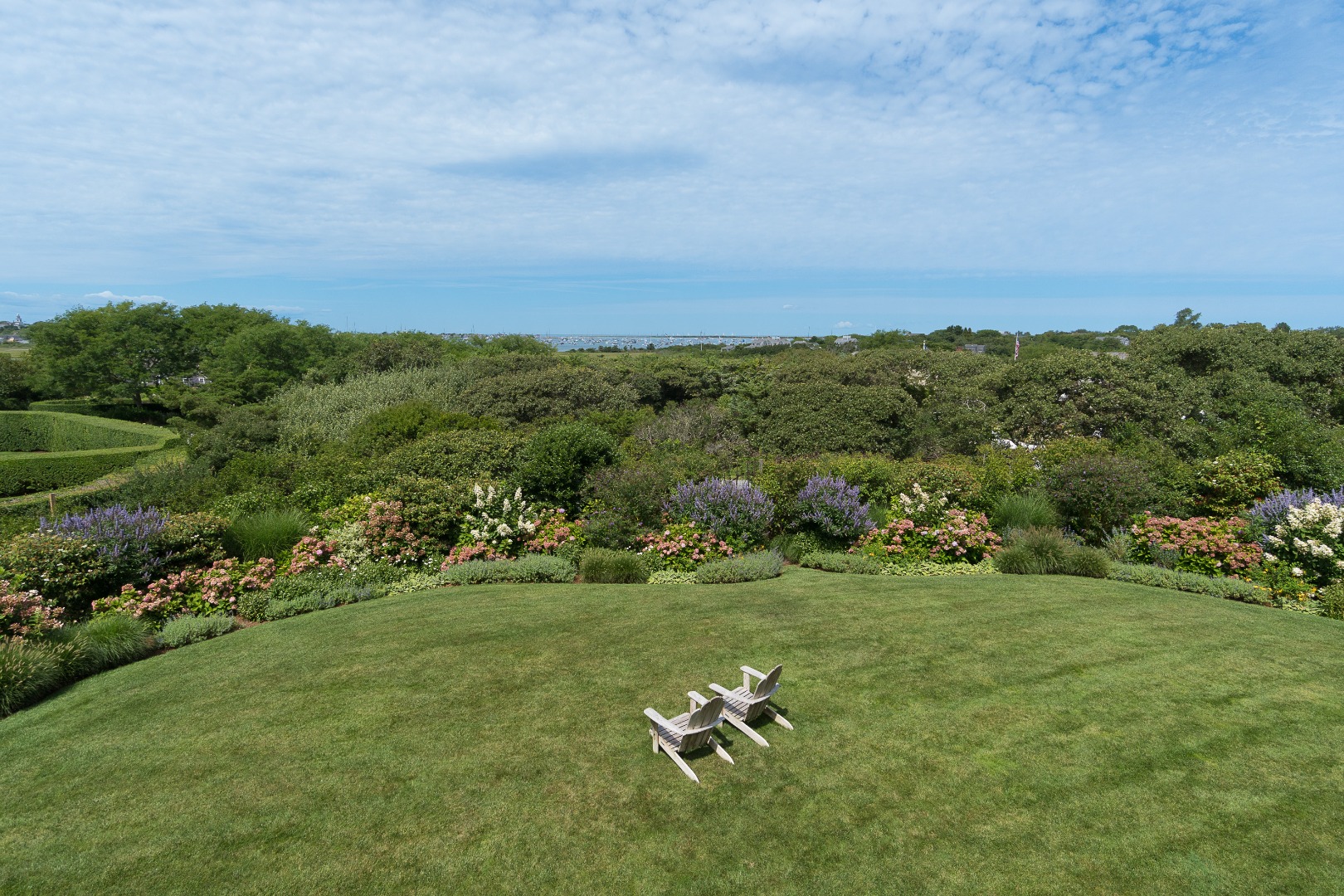 8 Monomoy Road Nantucket, MA 02554 - Photo 60 of 76 Gallery Image 60