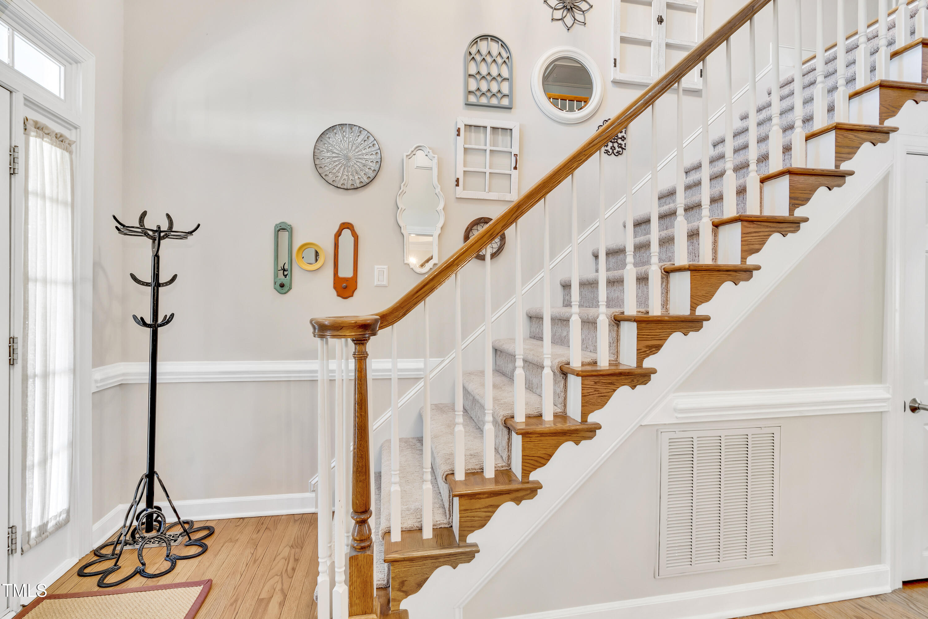 112 Glenmore Road Cary, NC 27519 - Photo 9 of 53 112GlenmoreRd(39)