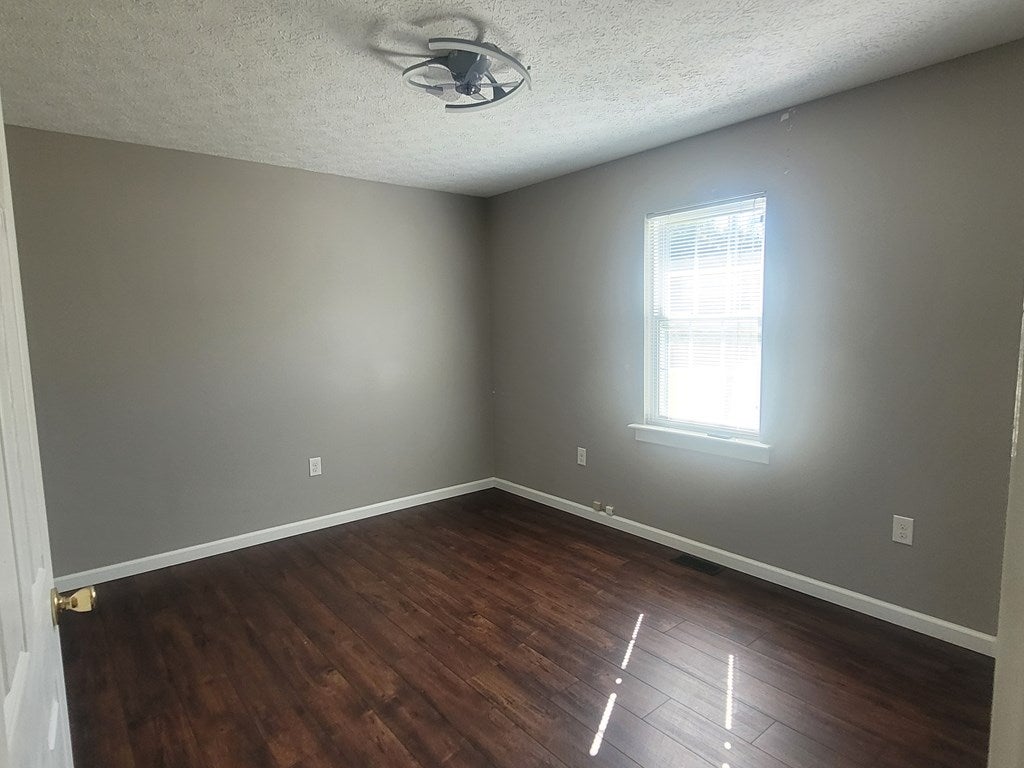 3232 Briery Road Keysville, VA 23947 - Photo 5 of 9 Gallery Image 5
