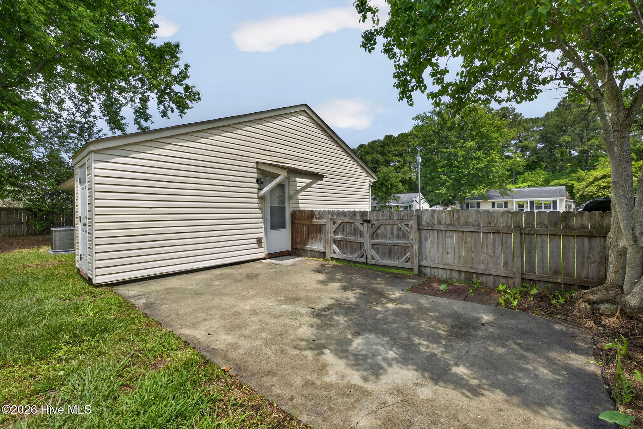 233 Brighton Road Wilmington, NC 28409 - Photo 29 of 30 233BrightonRoad-7