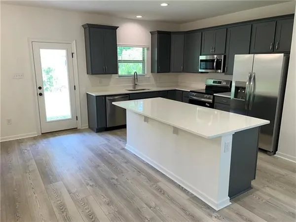 $2,300 | 19690 Calden Court, Covington, LA 70433