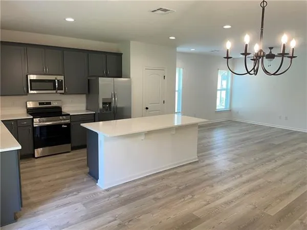 $2,300 | 19690 Calden Court, Covington, LA 70433