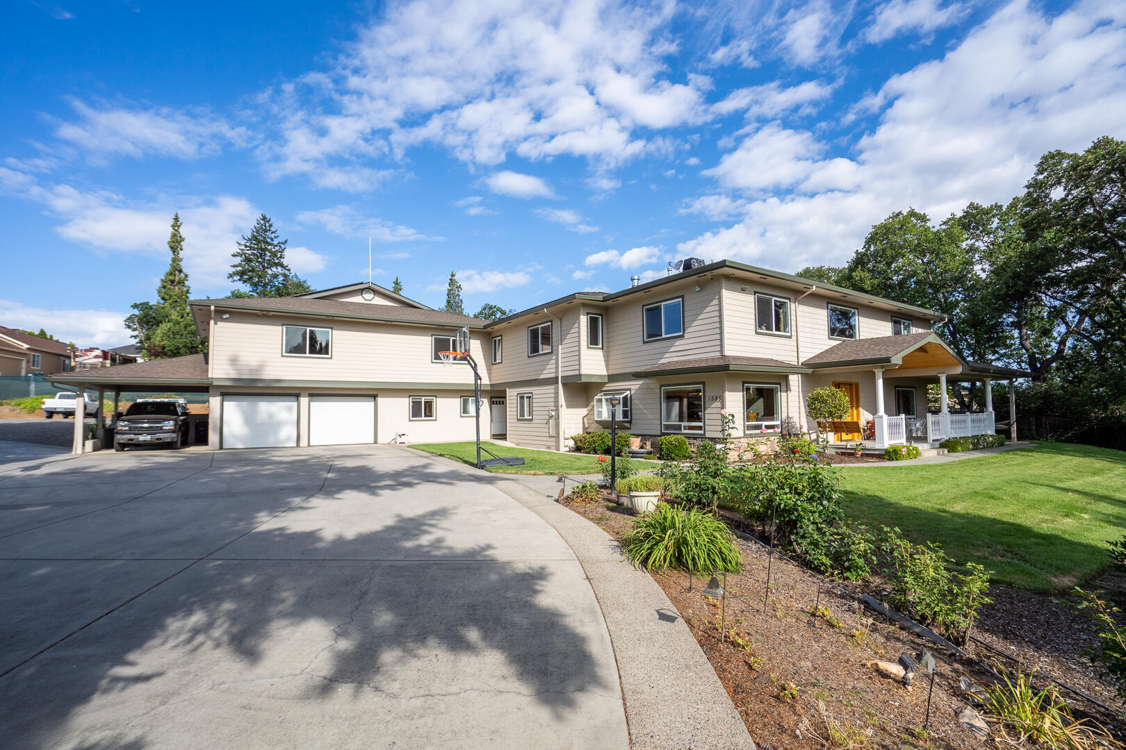 1585 Ridge Way Medford, OR 97504 - Photo 74 of 78 1585 Ridge Way - MLS - Sony-62