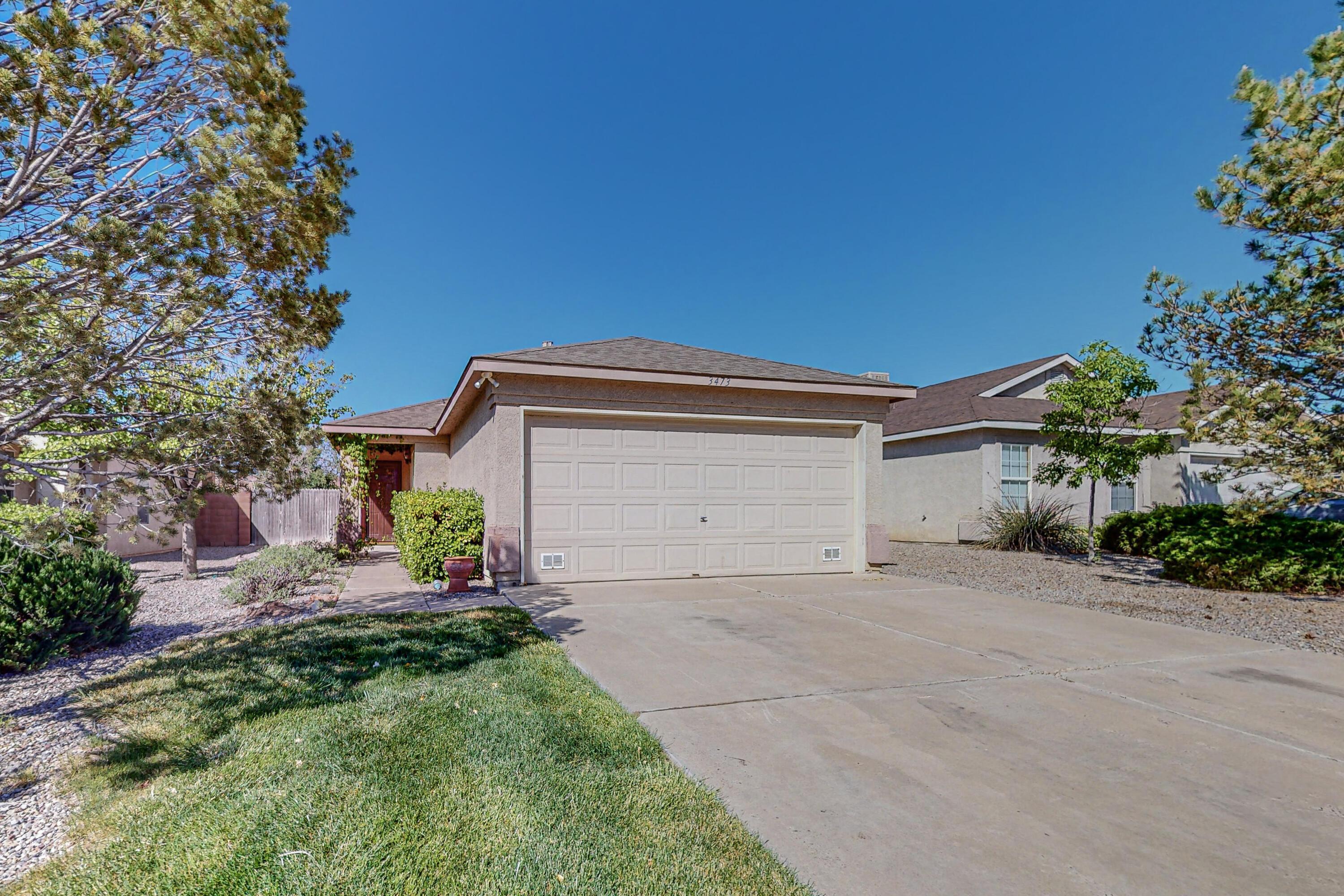 3473 Martin Meadows Drive Northeast Rio Rancho, NM 87144 - Photo 3 of 28 Gallery Image 3