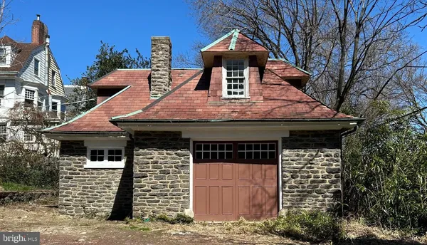 $1,850 | 260 West Johnson Street, Unit 7, Philadelphia, PA 19144