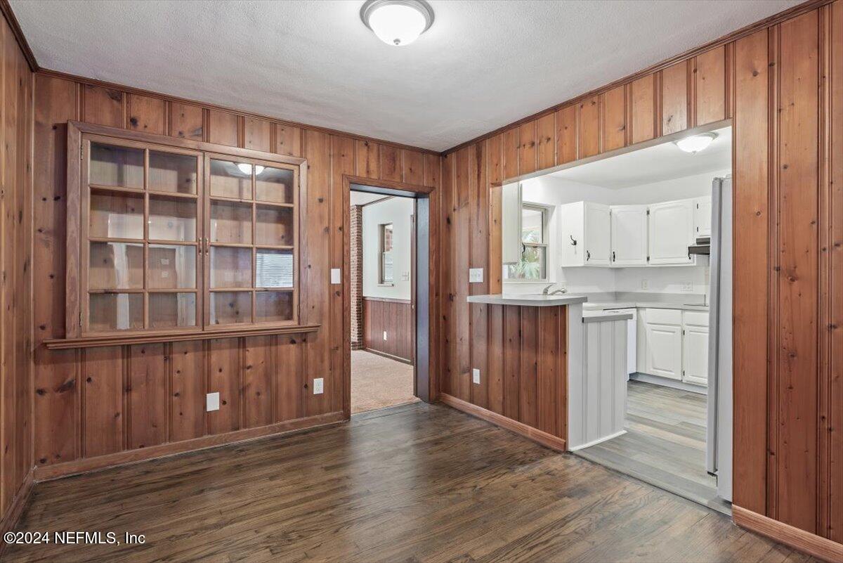 6824 E Road Jacksonville, FL 32216 - Photo 6 of 32 Dining