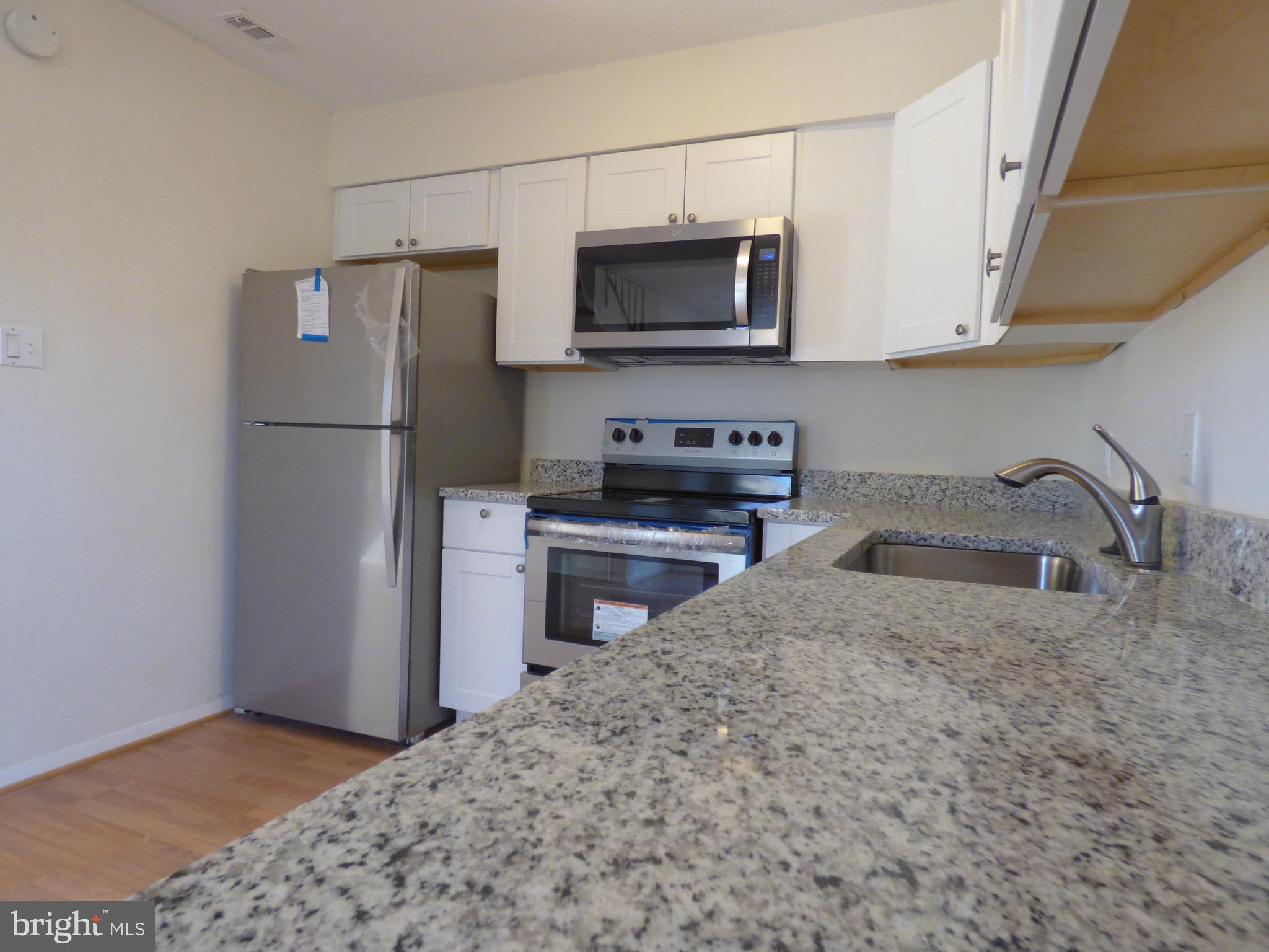 1368 Northgate Square Reston, VA 20190 - Photo 12 of 27 Gallery Image 12
