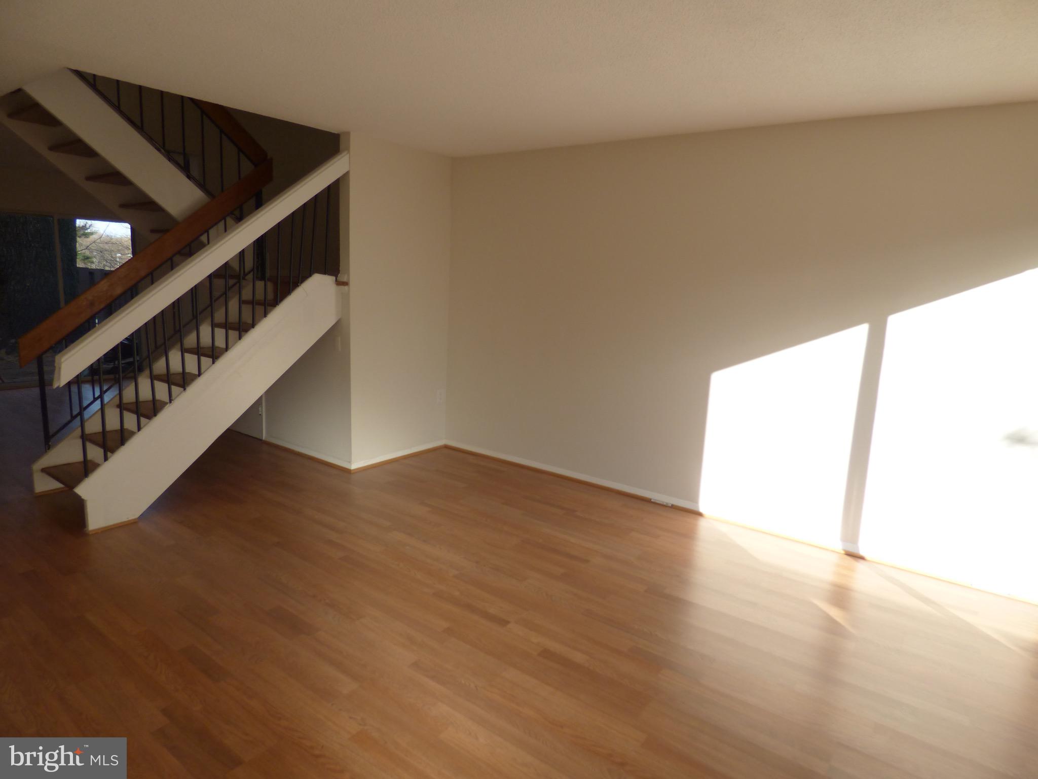 1368 Northgate Square Reston, VA 20190 - Photo 5 of 27 Gallery Image 5