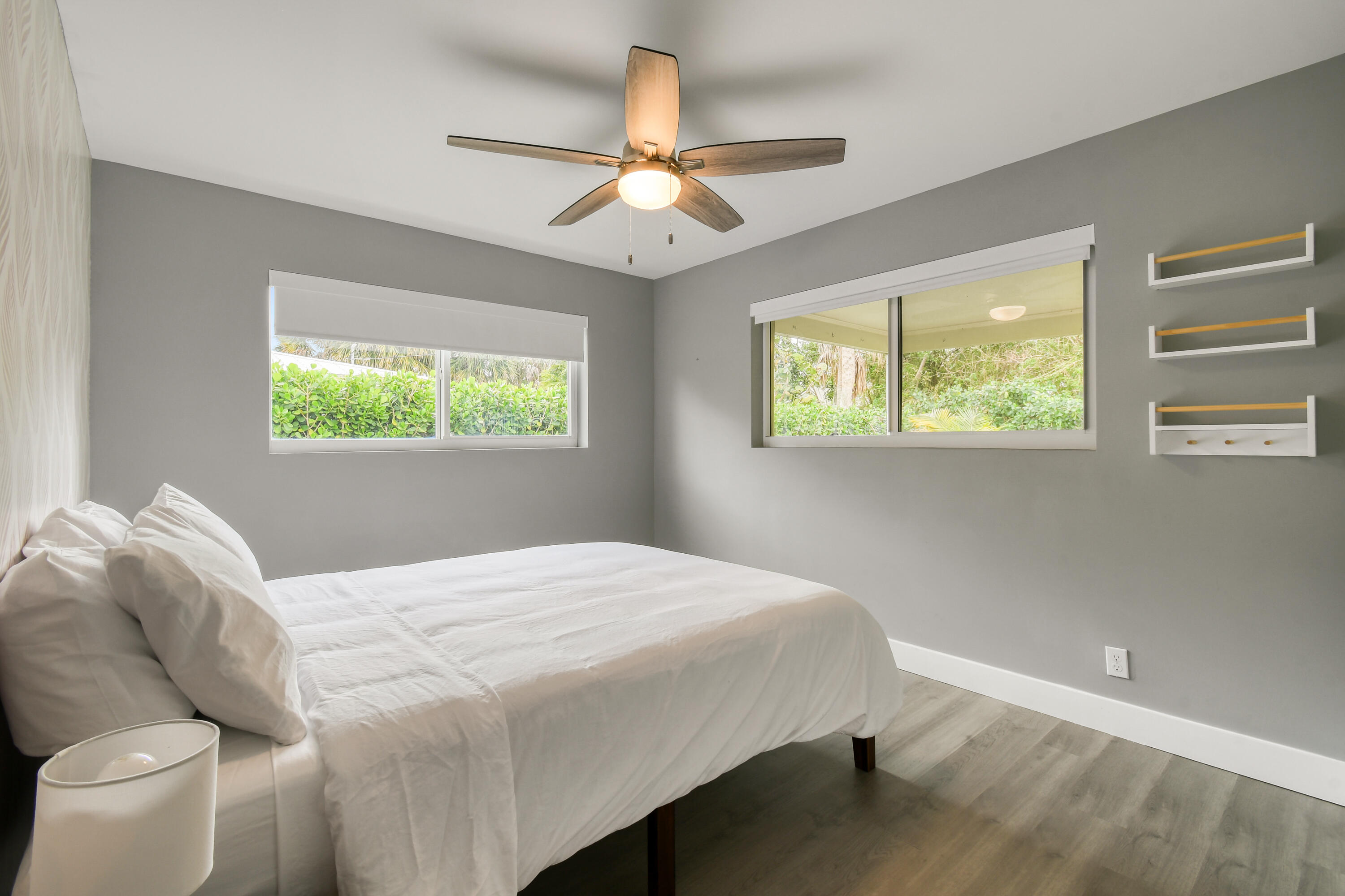 400 Tequesta Drive Tequesta, FL 33469 - Photo 22 of 38 Bedroom 3