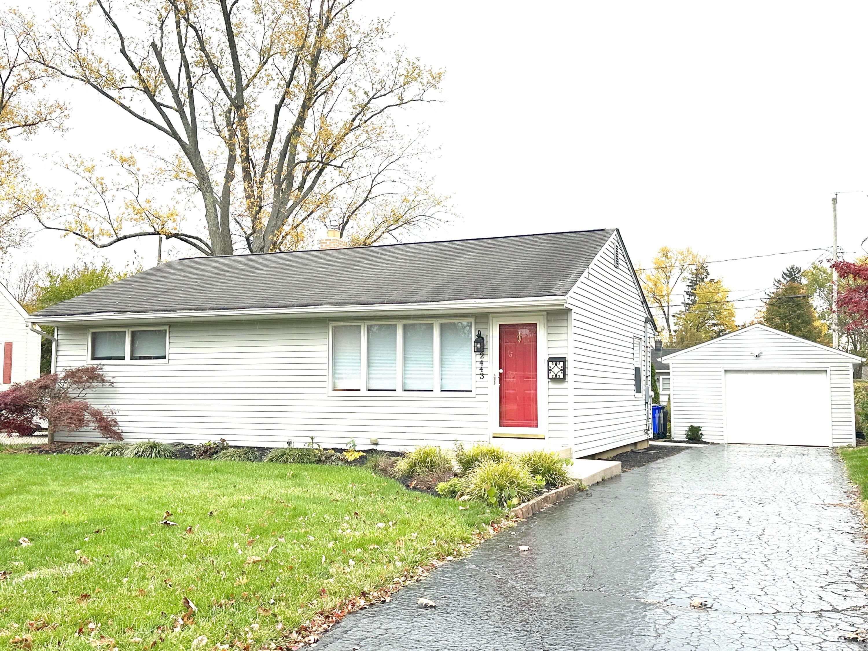 2443 Shrewsbury Road Upper Arlington, OH 43221 - Photo 1 of 15 IMG_0114