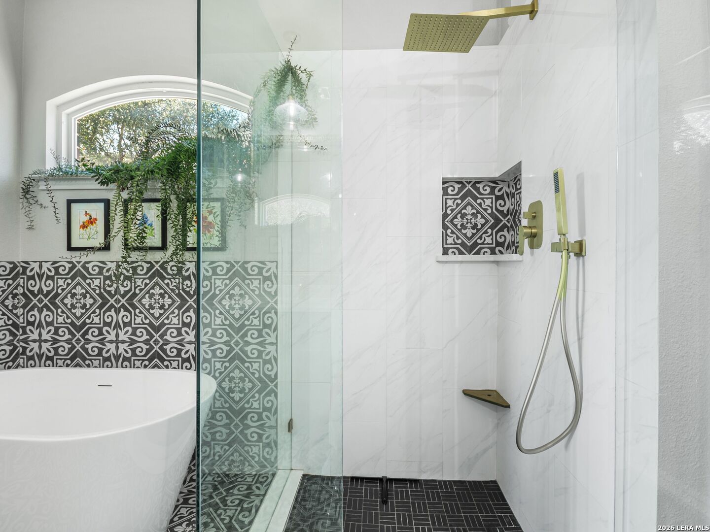 9418 Conbar Lane Helotes, TX 78023 - Photo 34 of 68