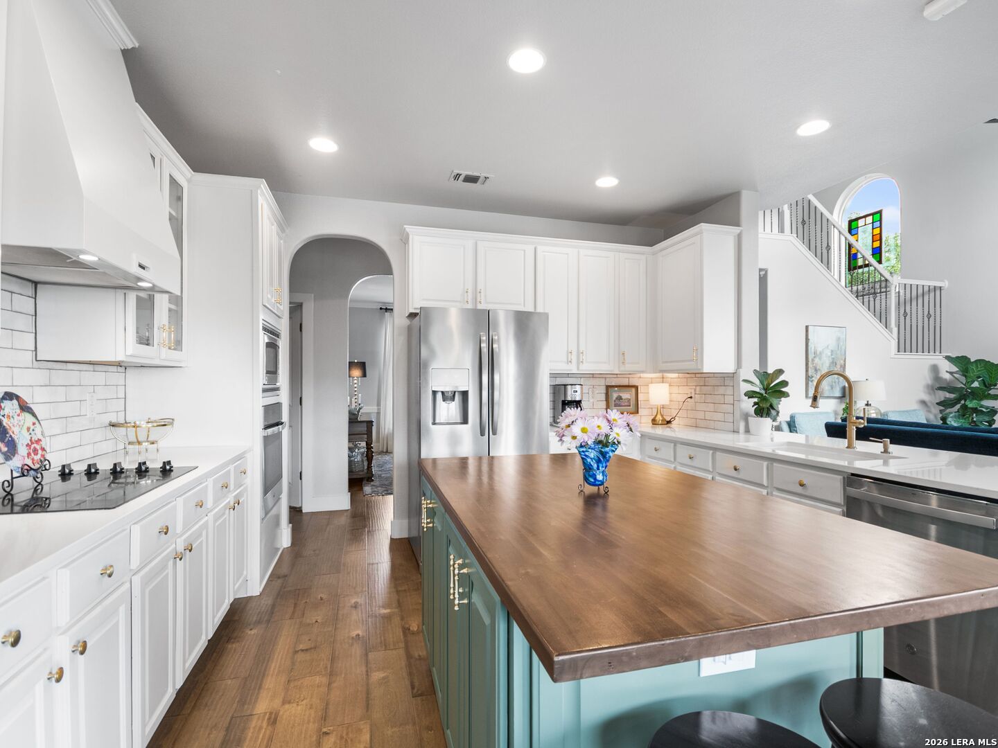 9418 Conbar Lane Helotes, TX 78023 - Photo 4 of 68