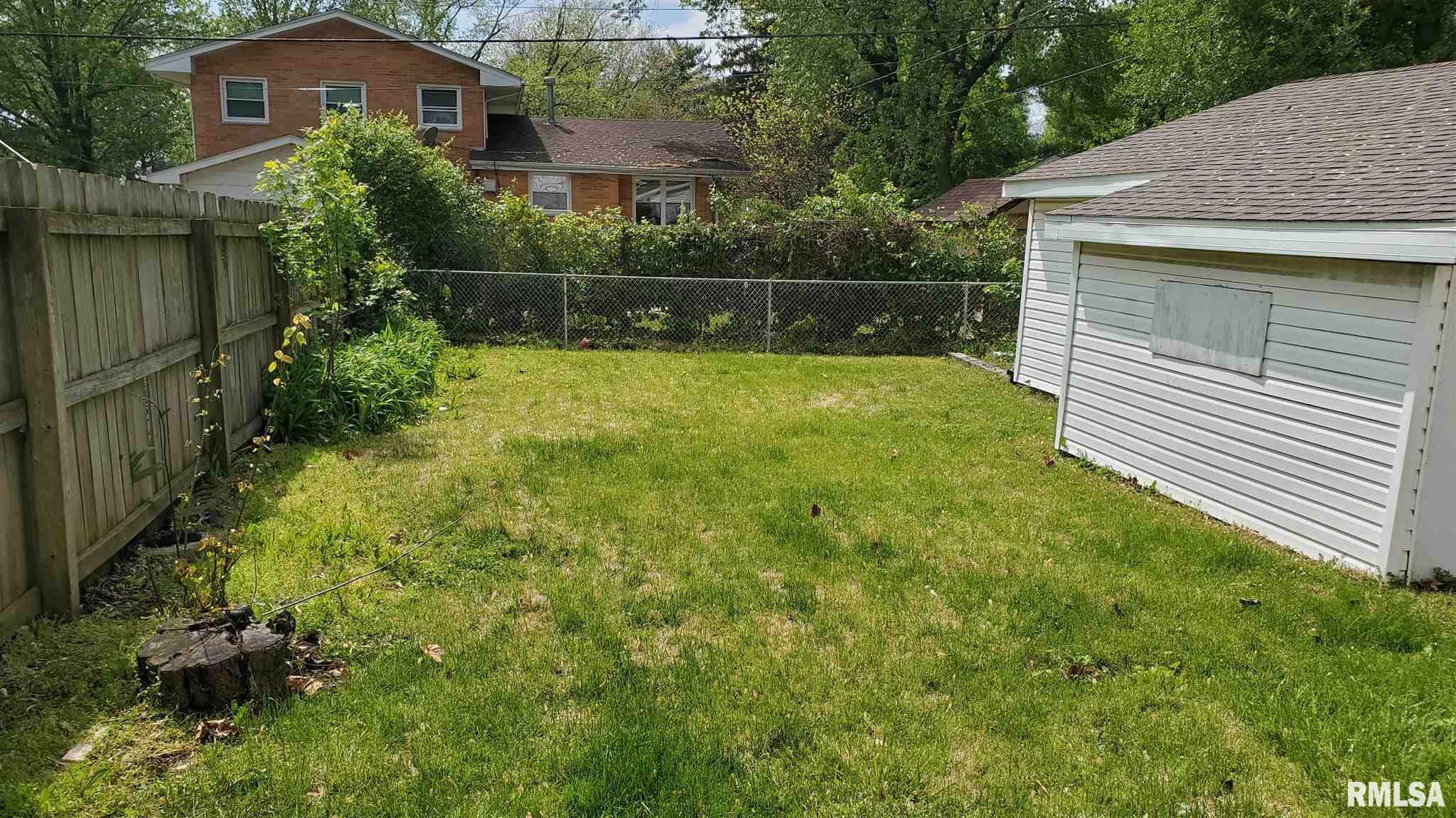 3149 South 1st Street Springfield, IL 62703 - Photo 11 of 13