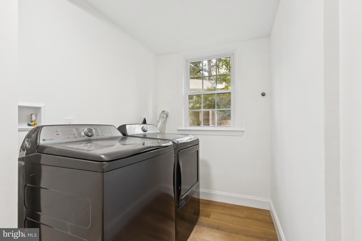 3209 Military Road Arlington, VA 22207 - Photo 32 of 45 a utility room with dryer and washer