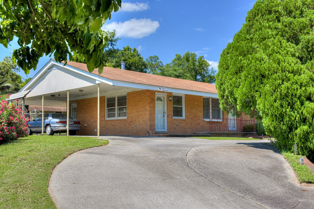 2255 Overlook Road Augusta, GA 30906 - Photo 2 of 37