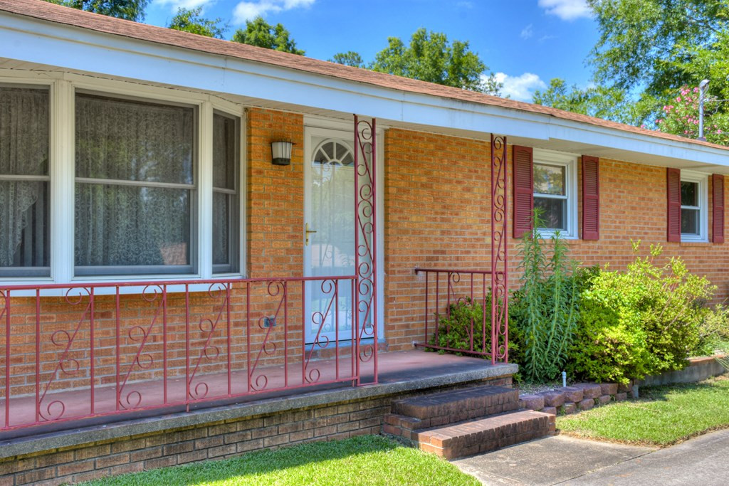 2255 Overlook Road Augusta, GA 30906 - Photo 4 of 37