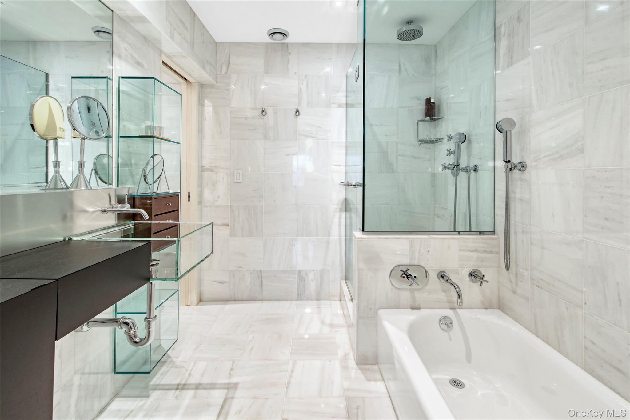 132 Ridgecrest Road Briarcliff Manor, NY 10510 - Photo 37 of 48 a bathroom with a bathtub a sink and a shower