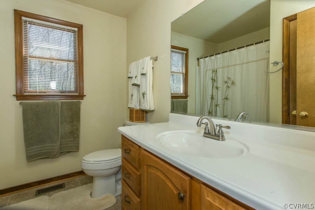 17411 Elko Road Petersburg, VA 23803 - Photo 11 of 23 Gallery Image 11