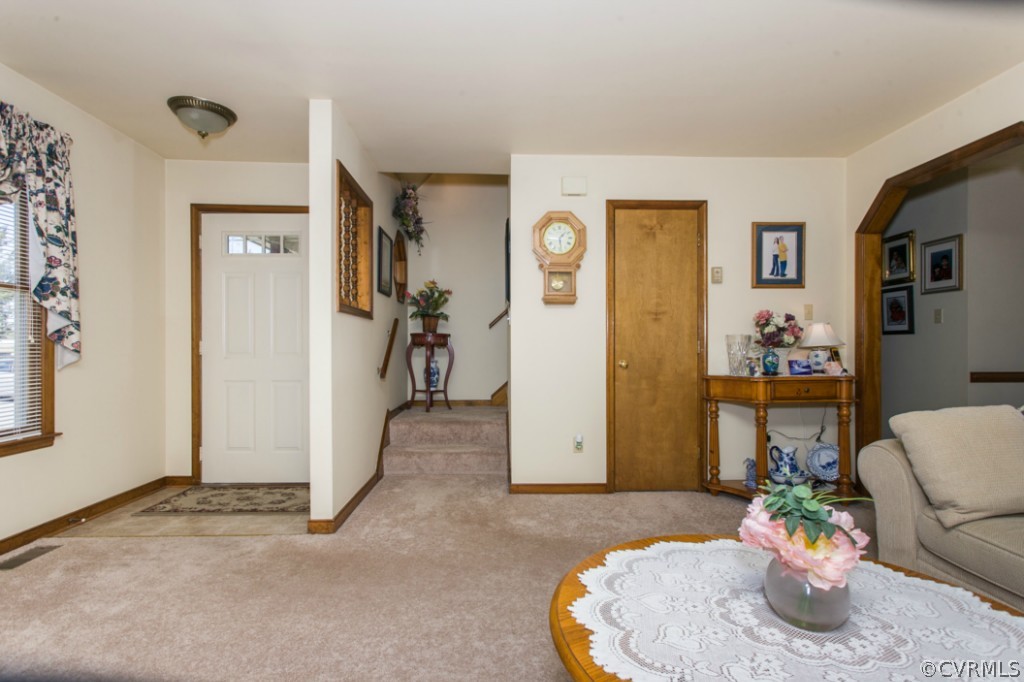 17411 Elko Road Petersburg, VA 23803 - Photo 4 of 23 Gallery Image 4