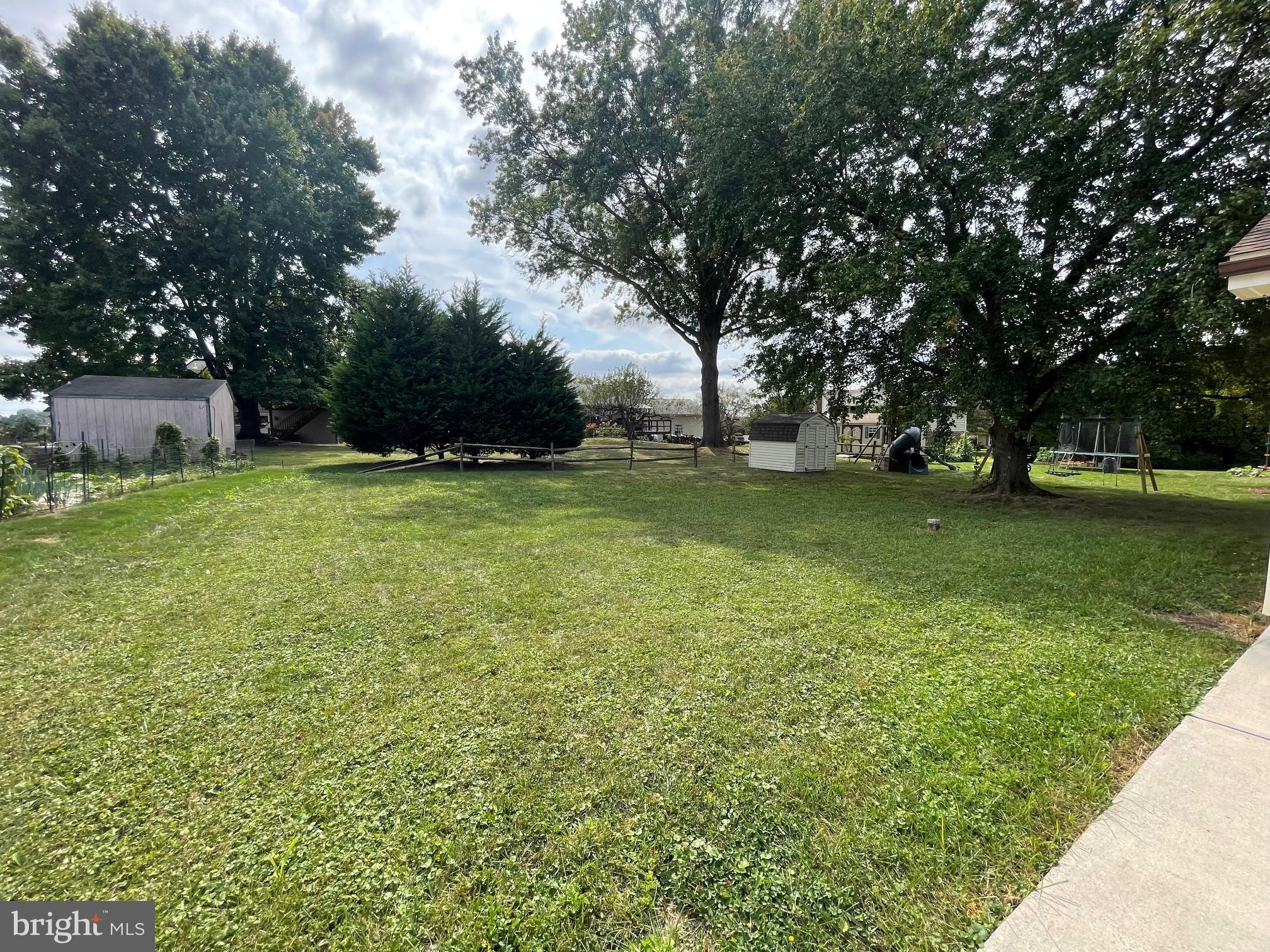 2440 Ellendale Drive Lancaster, PA 17602 - Photo 26 of 28 Gallery Image 26