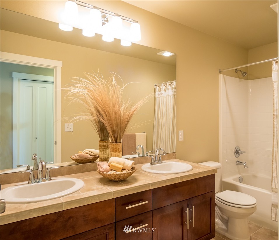 3521 216th Place Southeast Bothell, WA 98021 - Photo 13 of 21