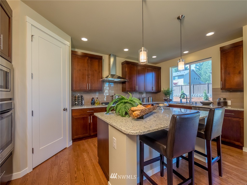 3521 216th Place Southeast Bothell, WA 98021 - Photo 7 of 21