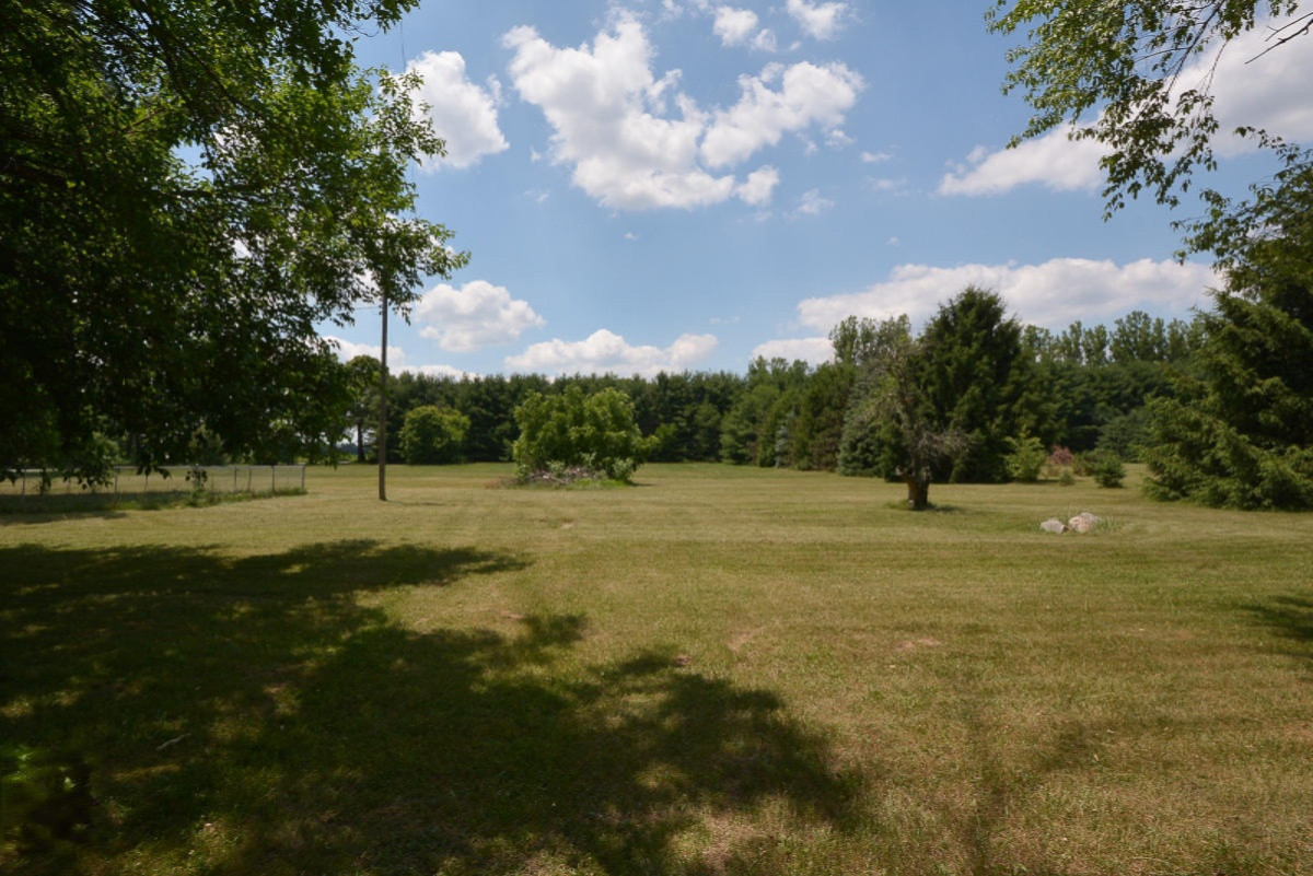 51978 Lang Road Three Rivers, MI 49093 - Photo 23 of 24 51978Lang_21