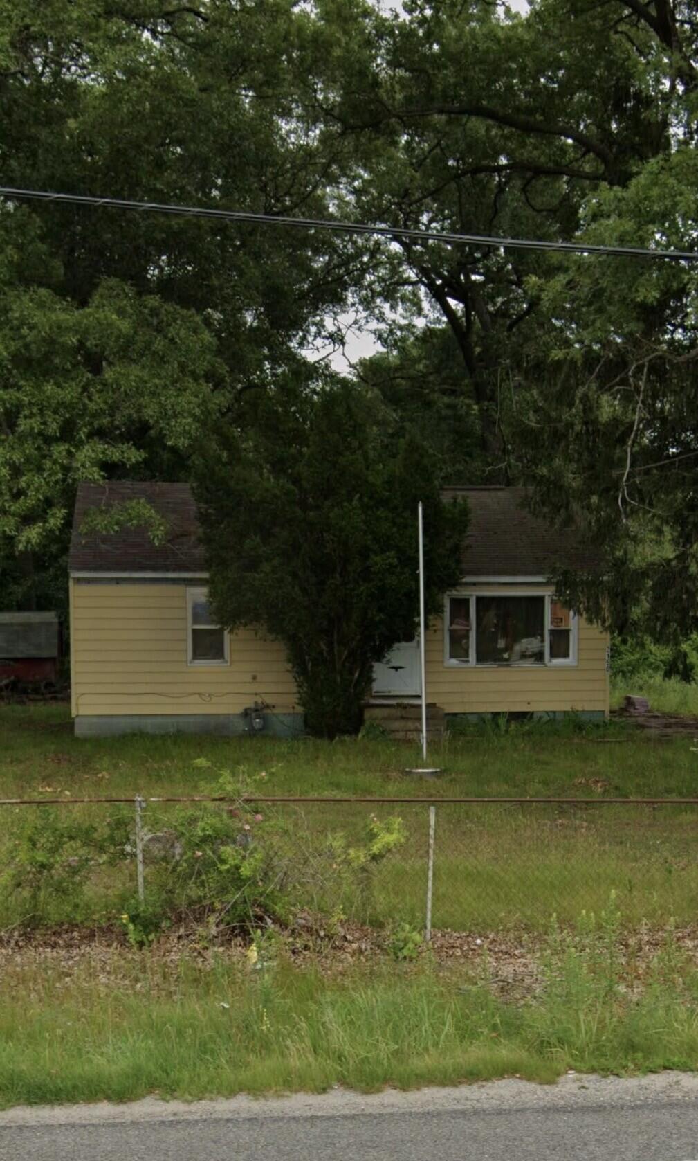 2150 South Mill Iron Road Muskegon, MI 49442 - Photo 1 of 1 569c26ca-ad4f-4266-ba01-cf07d7b66a44