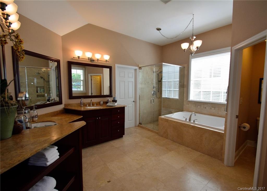 202 Fairview Lane Davidson, NC 28036 - Photo 16 of 24 Gallery Image 16