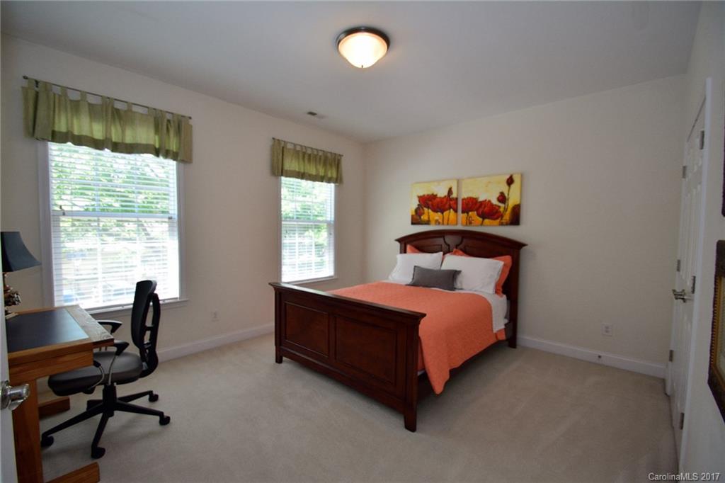 202 Fairview Lane Davidson, NC 28036 - Photo 21 of 24 Gallery Image 21