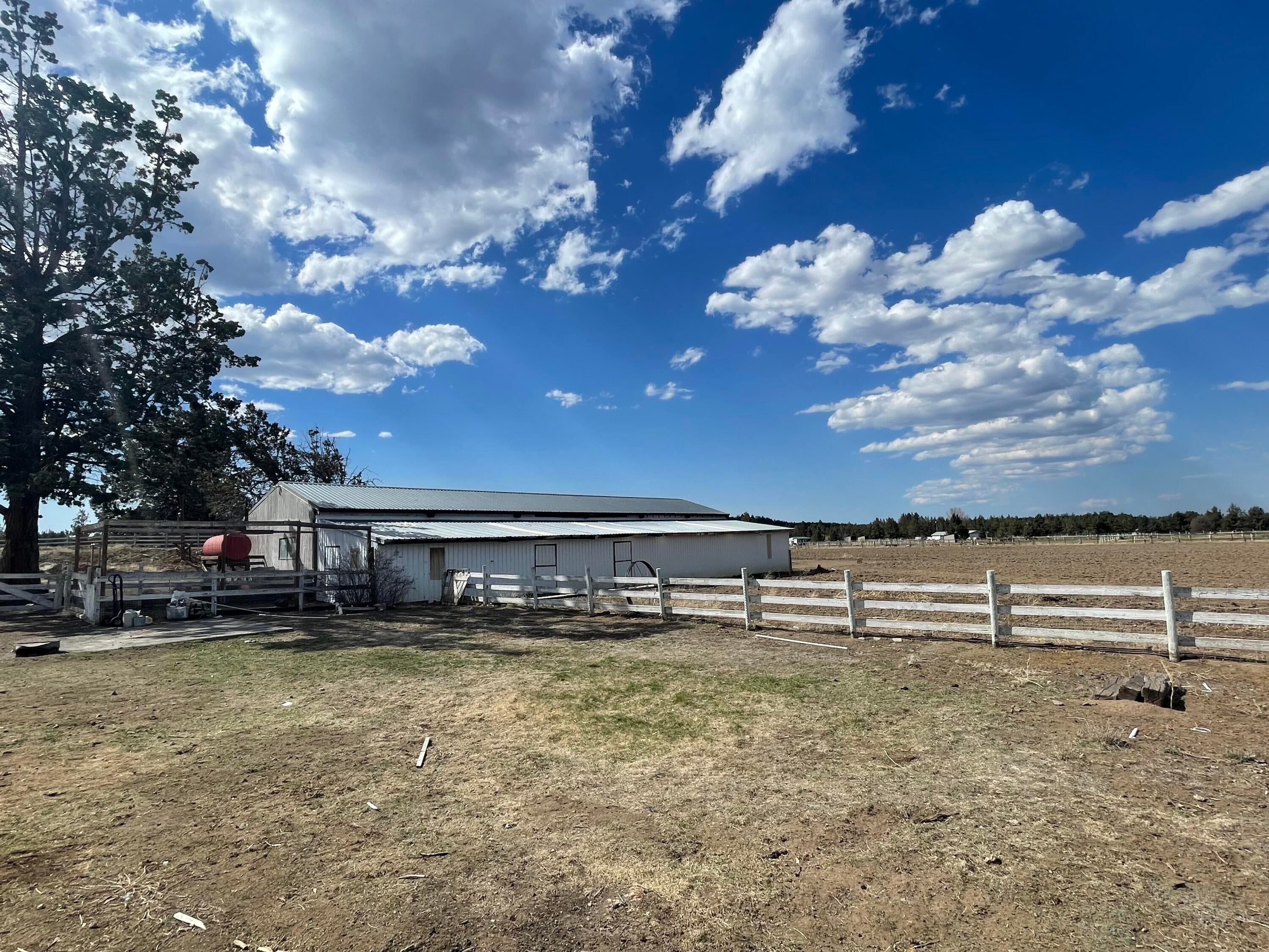 19450 Pinehurst Road Bend, OR 97703 - Photo 41 of 46 IMG_0470