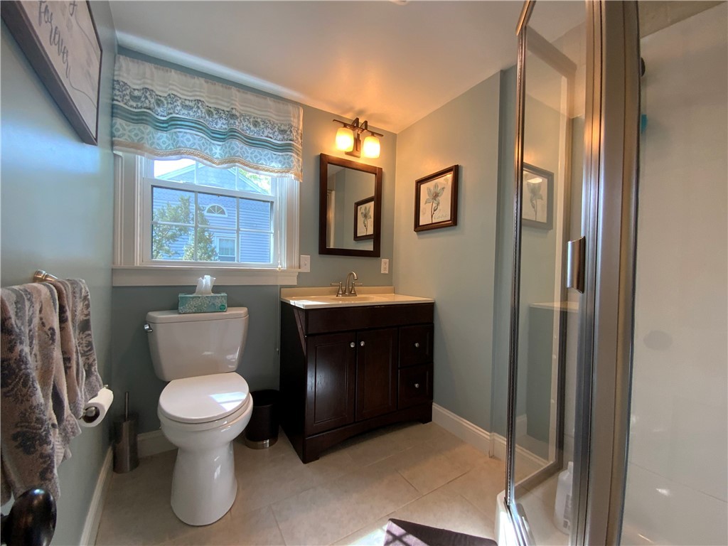 4 Birch Road Lincoln, RI 02865 - Photo 20 of 25 Gallery Image 20