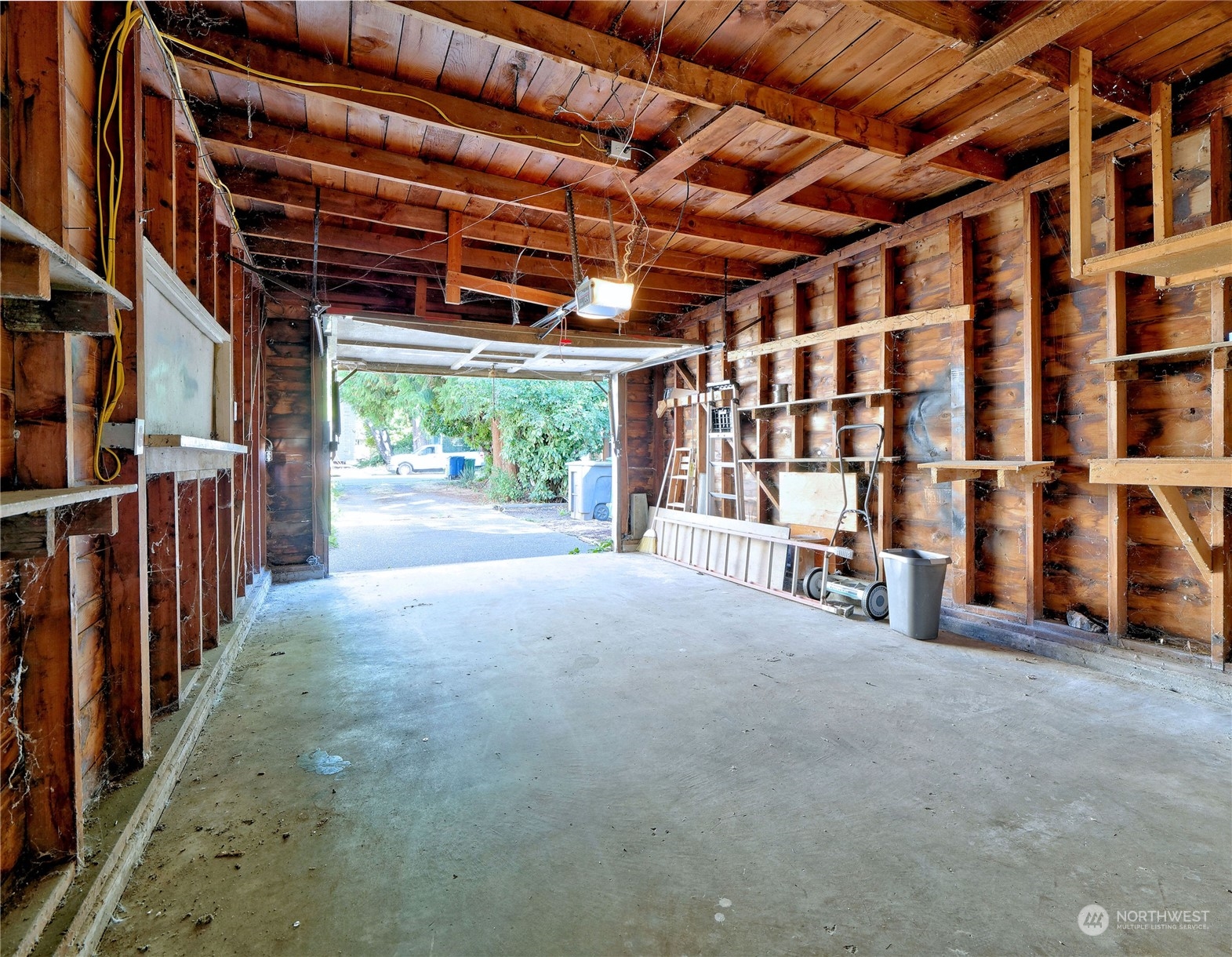 515 Wells Avenue South Renton, WA 98057 - Photo 25 of 25 a view of an empty room with a balcony