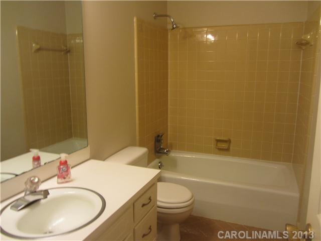 12407 Old Camden Road Midland, NC 28107 - Photo 10 of 14 Gallery Image 10