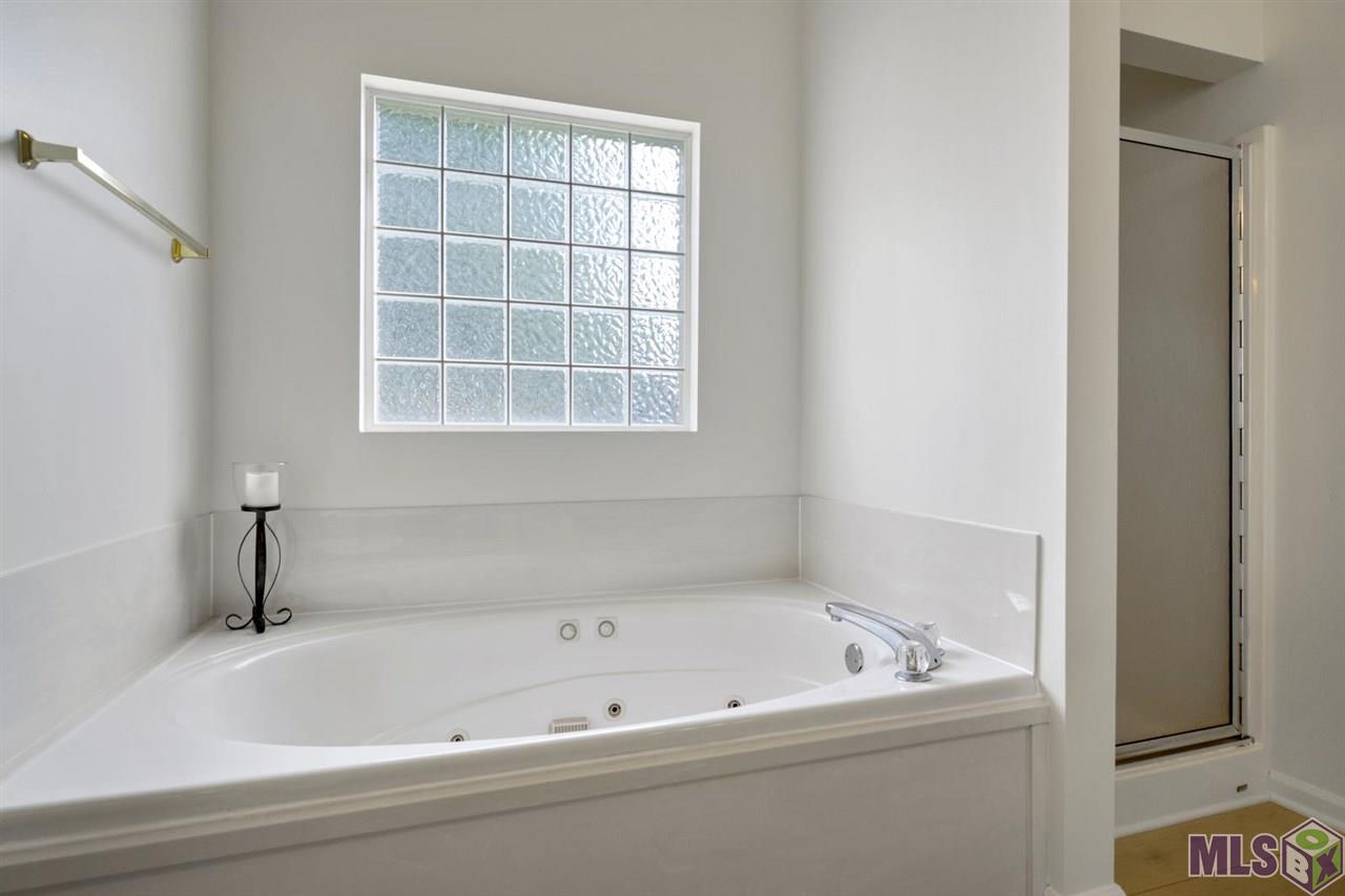 10745 Pinebrook Avenue Baton Rouge, LA 70809 - Photo 17 of 25 Gallery Image 17